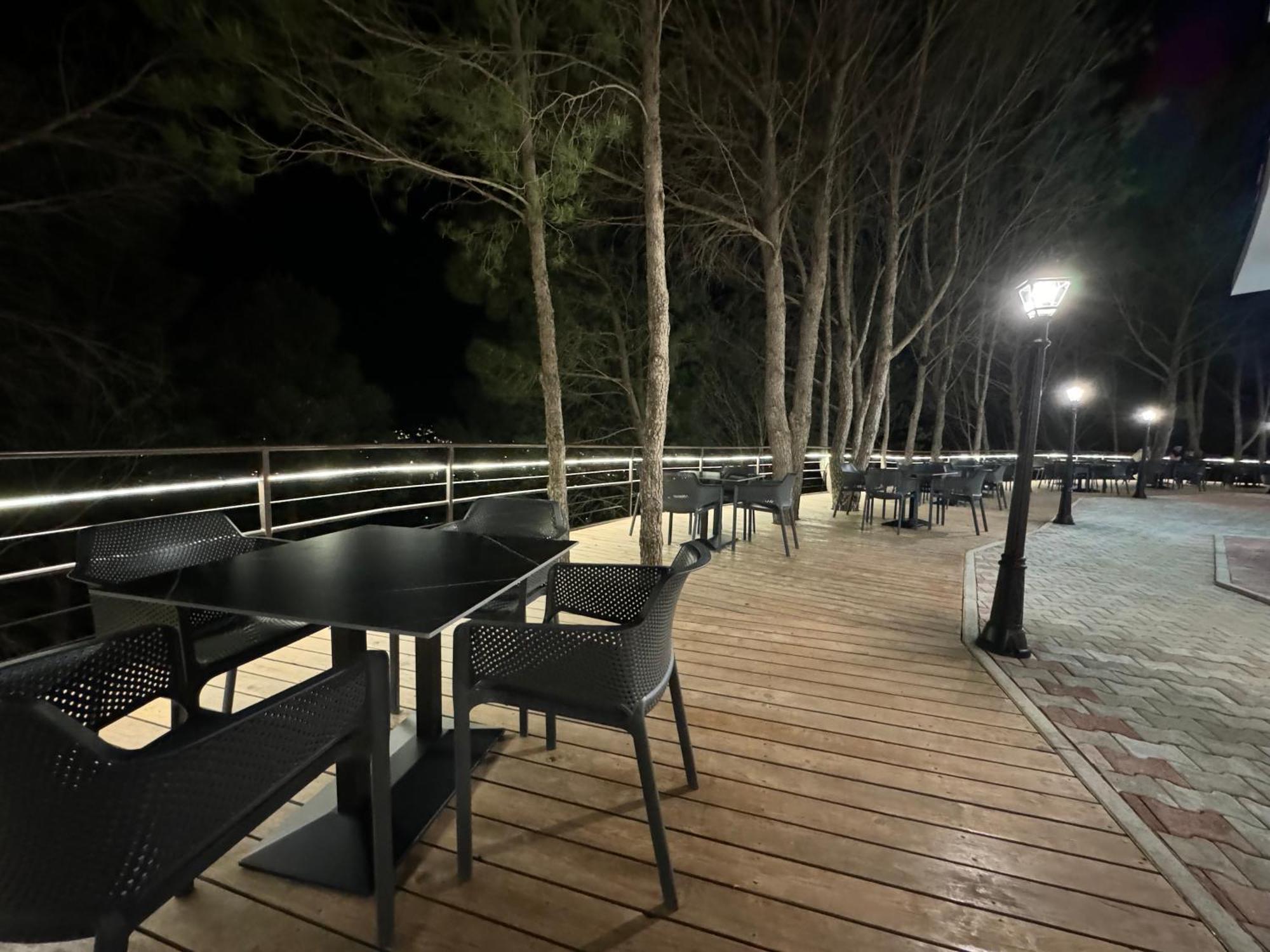 Hotel Kseal Пермети Экстерьер фото