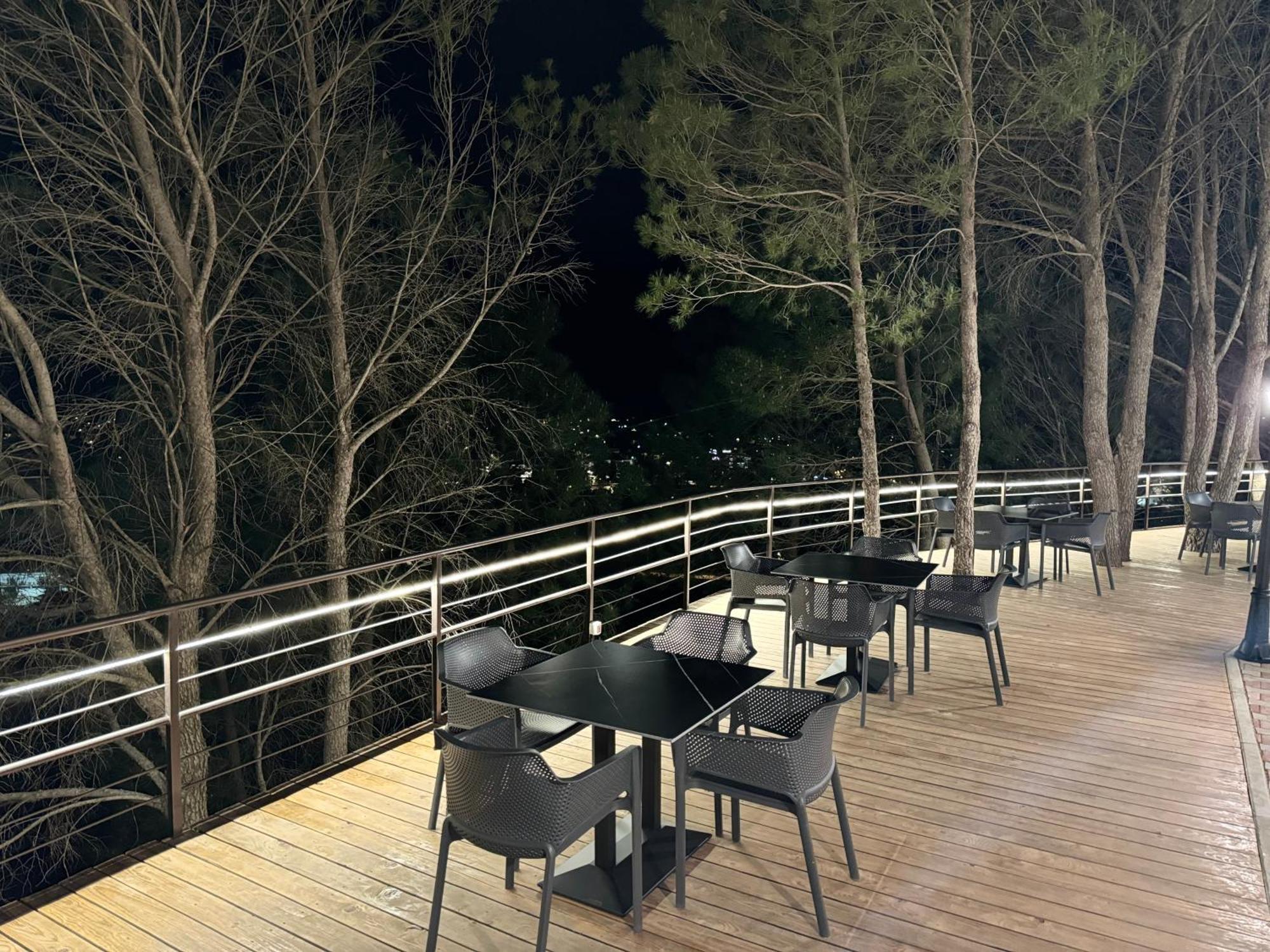 Hotel Kseal Пермети Экстерьер фото